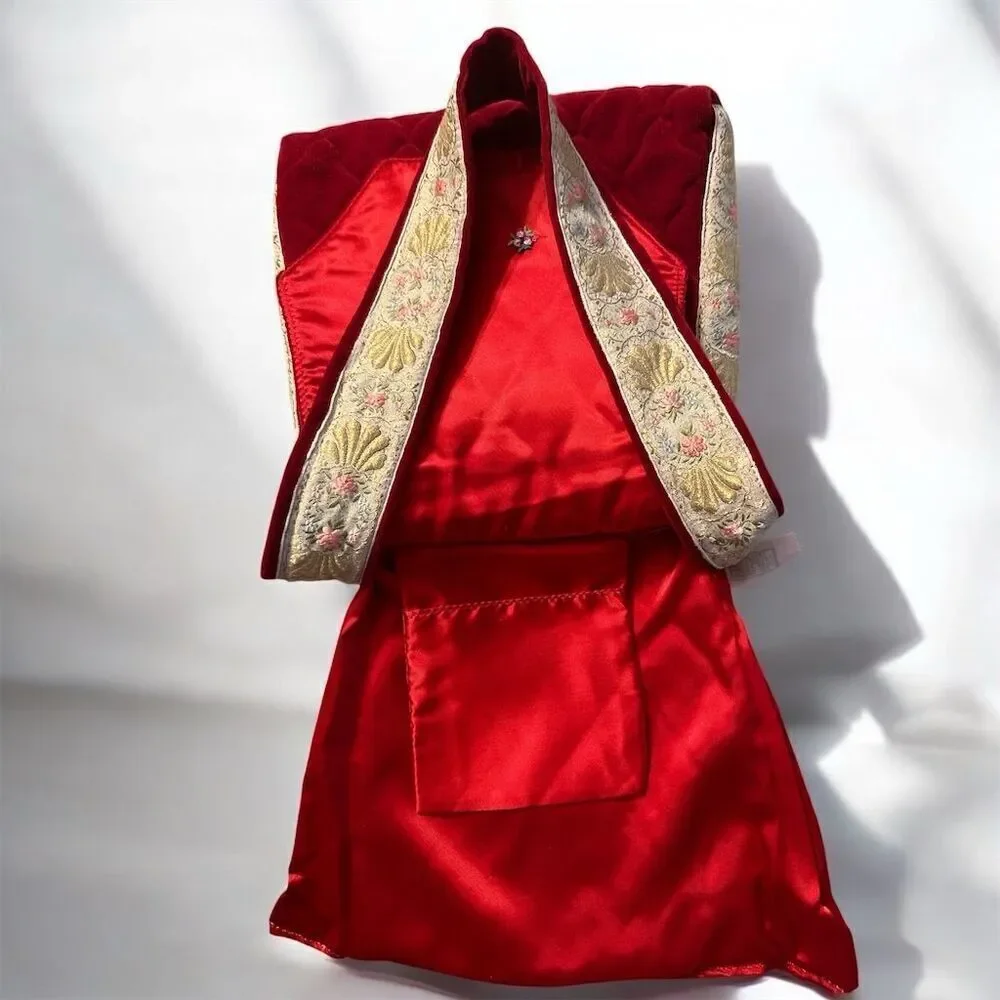 Carpet Bags of America Vintage 1960’s Red Quilted Floral Ribbon Shoulder Bag